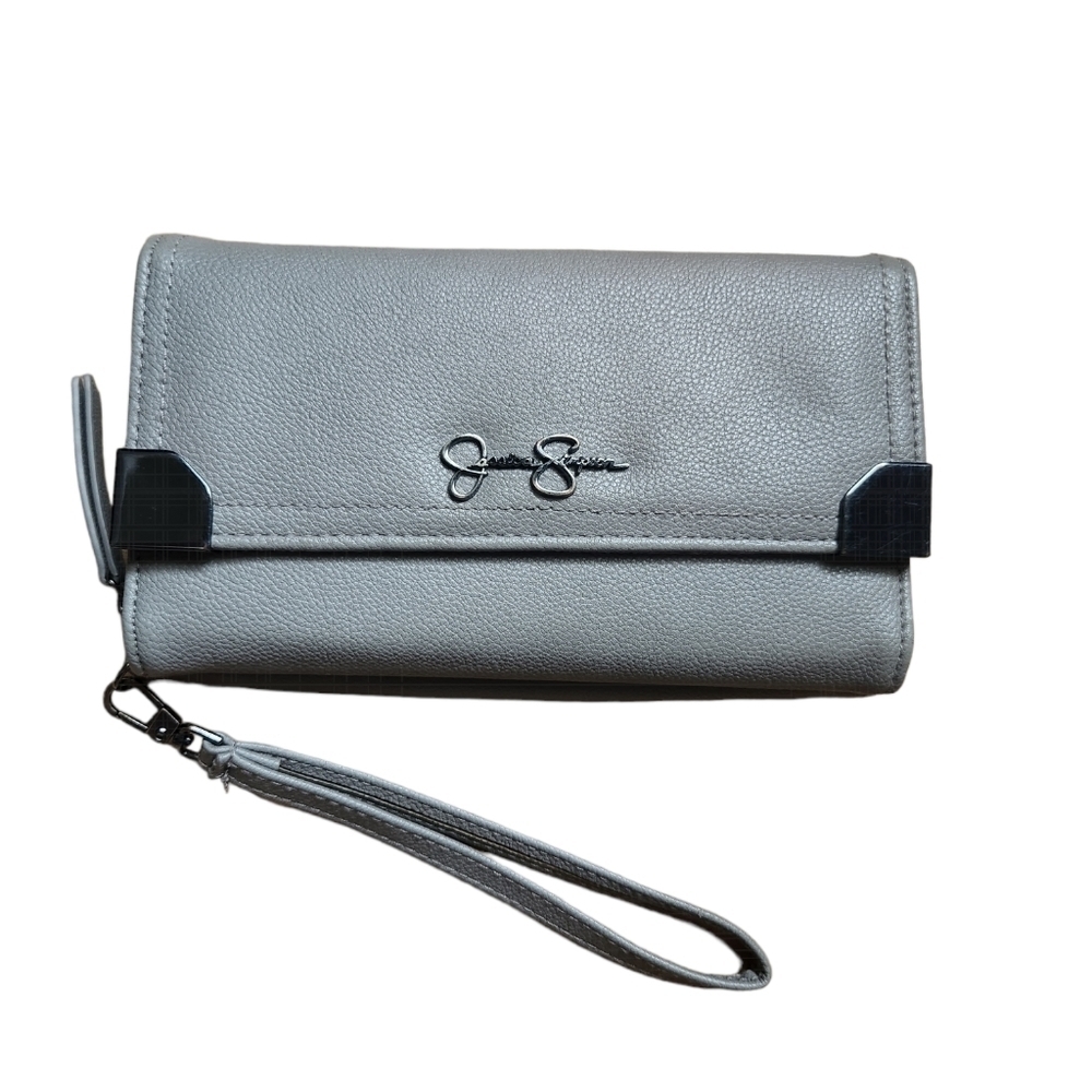 Jessica Simpson wristlet